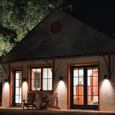 Little Dutch Cabin #3 - 12 Min To Magnolia-Baylor Bellmead المظهر الخارجي الصورة