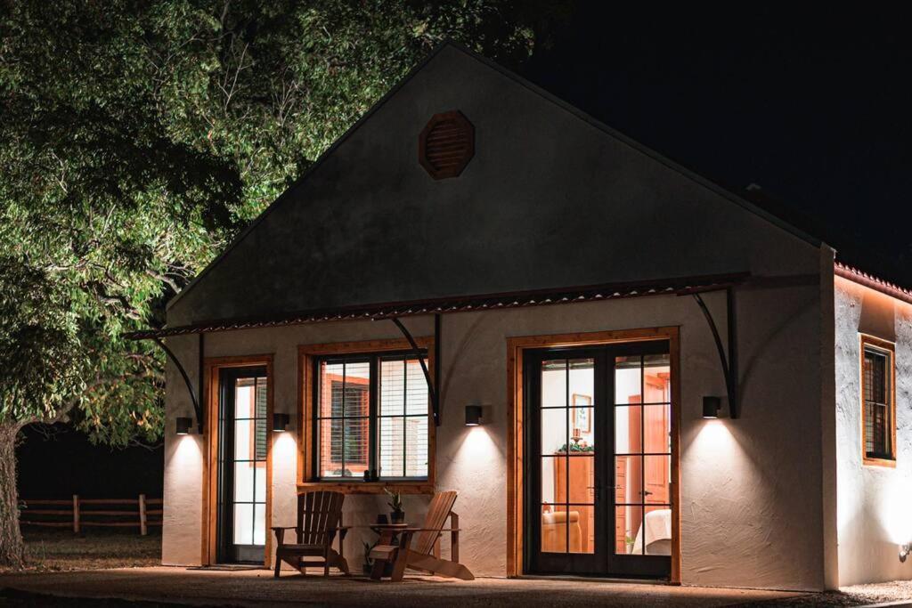 Little Dutch Cabin #3 - 12 Min To Magnolia-Baylor Bellmead المظهر الخارجي الصورة